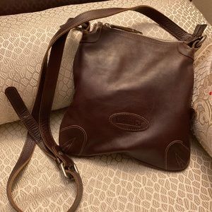 Pikolinos crossbody
